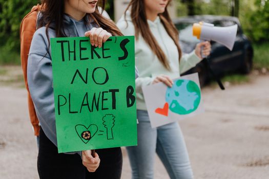 De voortgang van de strijd tegen klimaatverandering: een technologische en maatschappelijke kijk